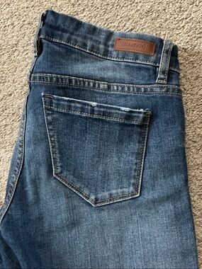 Blank NYC Women's Classic Dark Blue Skinny Jeans